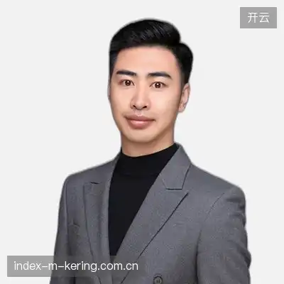 侯瑞欣